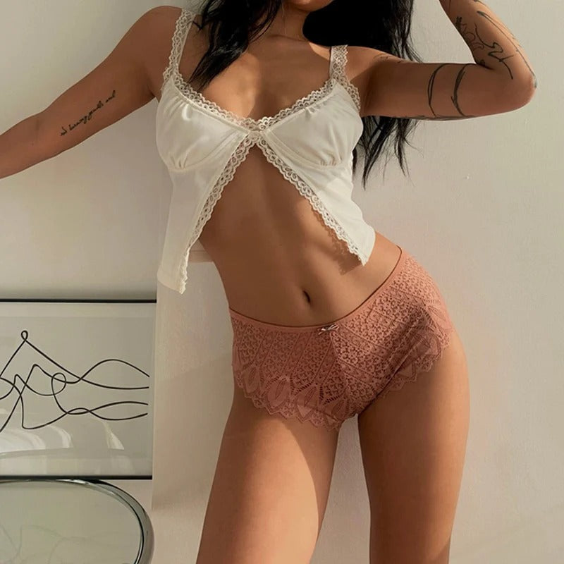 LACE PANTIES
